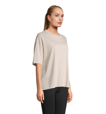 Logotrade werbemittel das Foto: BOXY WOMEN T-SHIRT OVERSIZE