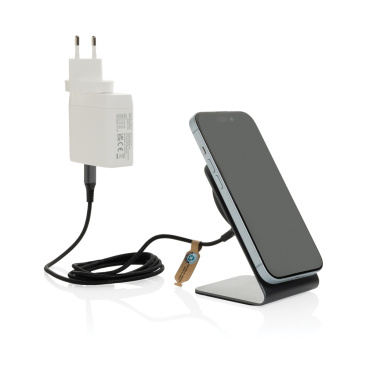Logotrade Firmengeschenke das Foto: Terra Aluminium 15W magnetischer Wireless-Charger