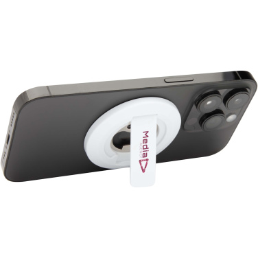 Logotrade Werbeartikel das Foto: Ain Magnetische Smartphonehalterung  aus recyceltem Kunststoff mit Flaschenöffner 
