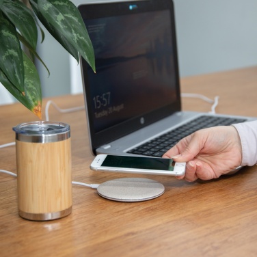 Logotrade promotional merchandise picture of: 5W Wheat straw wireless charger