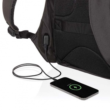 Logotrade promotional merchandise image of: Swiss Peak AWARE™ anti-theft 15.6" laptop backpack