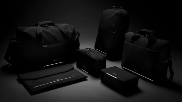 Logotrade promotional merchandise picture of: Swiss Peak AWARE™ tech pouch PVC free