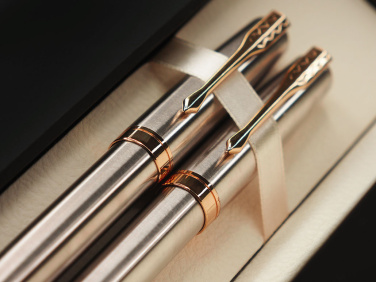 Logotrade advertising product picture of: WINDSOR pen set 98003600