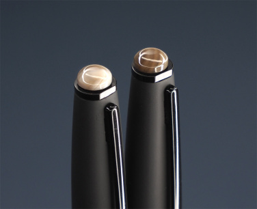 Logotrade promotional giveaway image of: Striped Flint Pen set 1284036