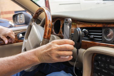 Logo trade promotional gifts picture of: PowerCruze RCS rplastic 15W magnetic charging car holder