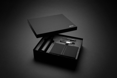 Logo trade promotional giveaways picture of: Swiss Peak RCS deluxe business gift set w/ water bottle