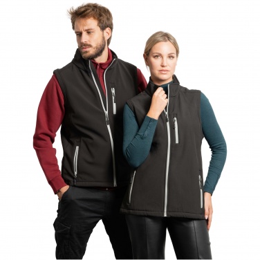 Logotrade reklaamkingi foto: Nevada unisex softshell kehasoojendaja