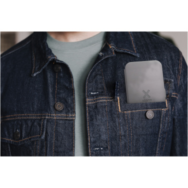 Logotrade reklaamtoote foto: Xtorm XWF31 15 W kokkupandav kolm-ühes juhtmevaba reisilaadija