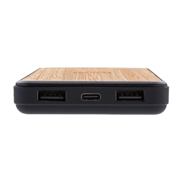 Logotrade firmakingituse foto: RCS taaskasutatud plastist 8000 mAh juhtmevaba akupank