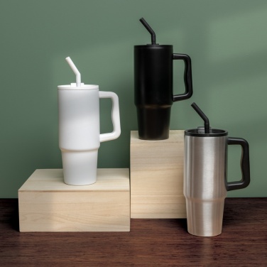 Logotrade firmakingi foto: Embrace deluxe roostevabast terasest termoskruus, 900 ml