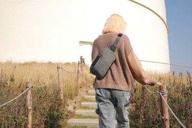 Logotrade reklaamkingituse foto: Õlakott Urban Bumbag