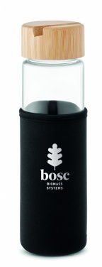 Logotrade meened pilt: Klaaspudeli bambusest kaas 600ml