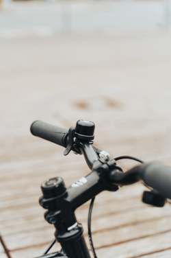 Logotrade reklaamtooted pilt: Pedalfinder jalgrattakell ülemaailmse asukoha määramisega