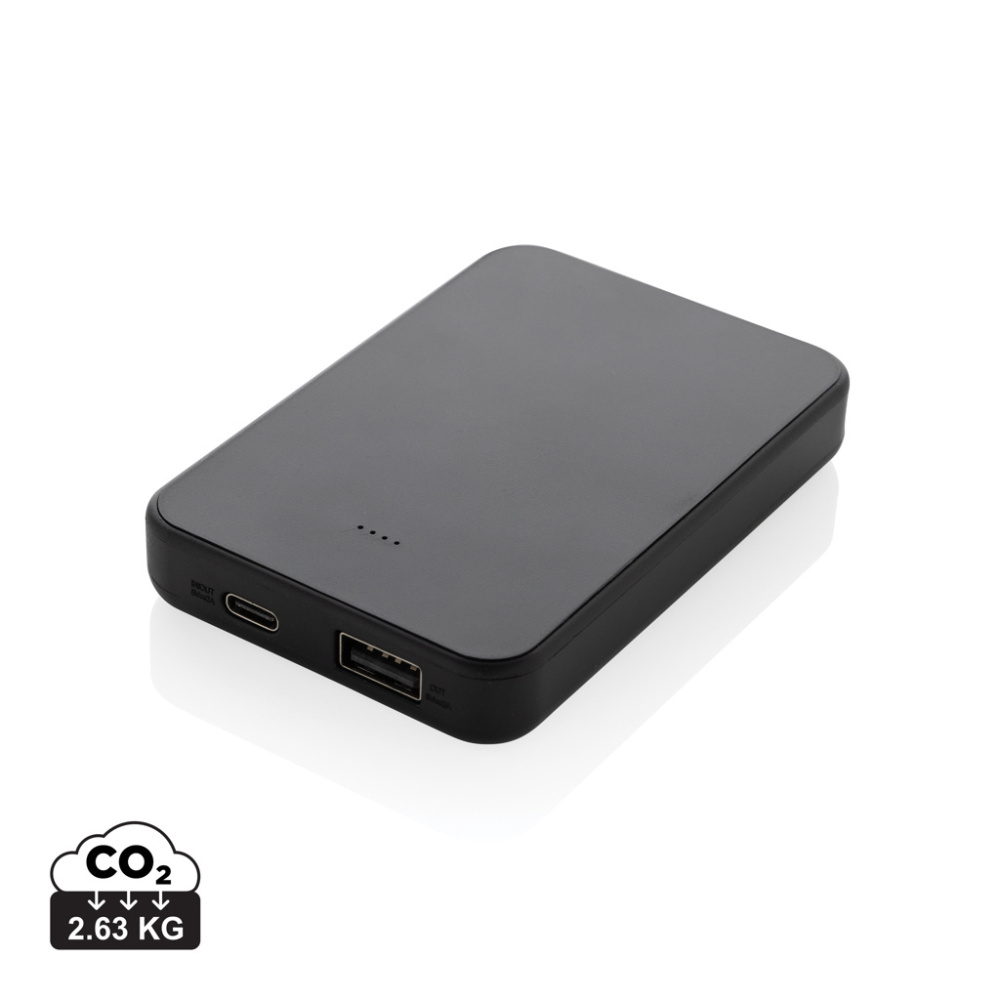 Logotrade reklaamtooted pilt: Boostcore RCS taaskasutatud plastist akupank 5000 mAh USB C-ga