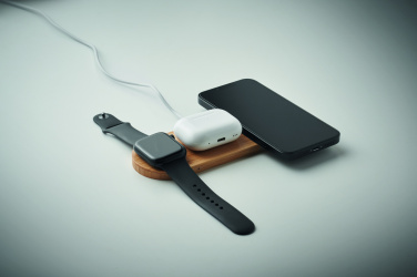 Logotrade reklaamkingi foto: 3-ühes 15W juhtmevaba laadija RECPAD