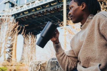 Logo trade mainoslahja ja liikelahja tuotekuva: Embrace deluxe RCS kierrätetty SS juomapullo 900ml