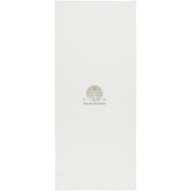 Logotrade liikelahja tuotekuva: Lucas RPET-urheilupyyhe 30 x 80 cm