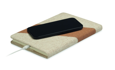 Logotrade liikelahja mainoslahja kuva: A5-muistikirja/ 15 W laturi