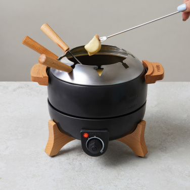 Logotrade mainoslahja tuotekuva: BOSKA sähköinen fondue-setti - 2,3 l (EU-tyyppi F)