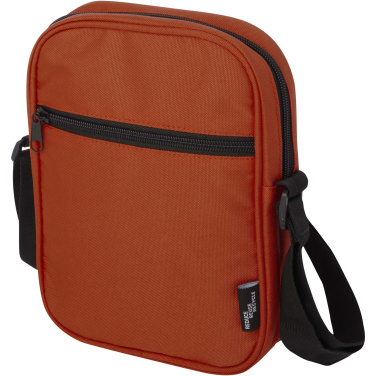 Logotrade mainostuotet kuva: Byron GRS-kierrätetystä materiaalista valmistettu crossbody-laukku 2 l