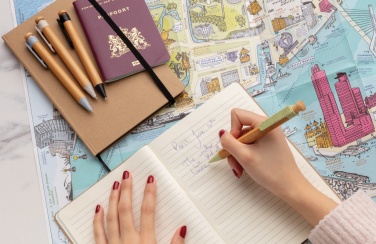 Logotrade reklaminės dovanos nuotrauka: Bambuko rašiklis su kviečių šiaudelių segtuku