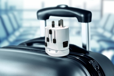 Logotrade reklaminės dovanos nuotrauka: PRO pasaulis ir USB. 3 polių