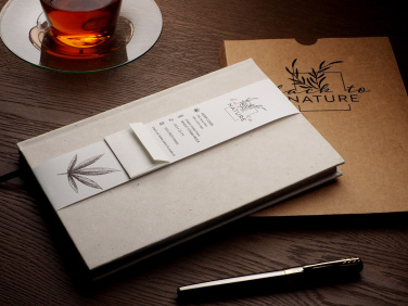 Logotrade ziemassvētku dāvanas foto: Pārstrādātas kaņepju piezīmju grāmatiņa 209734300