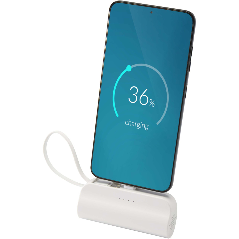 Logotrade biznesa dāvanas foto: Alnair 5000 mAh 10W pārstrādātas plastmasas C tipa pārnēsājamais akumulators ar iebūvētu atlokāmu statīvu un 2-in-1 kabeli