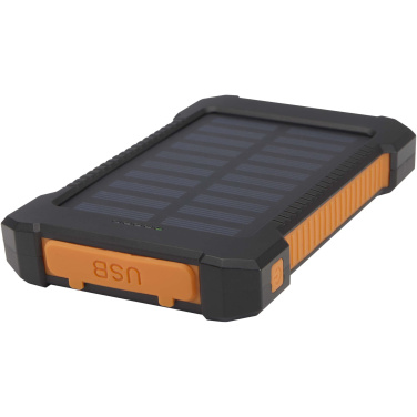 Logotrade logo dāvanas foto: Altair 5000 mAh 10 W pārstrādātas plastmasas izturīga saules enerģijas pārnēsājamā baterija ar iebūvētu lukturīti