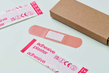 Лого трейд бизнес-подарки фото: 15 pieces adhesive plasters