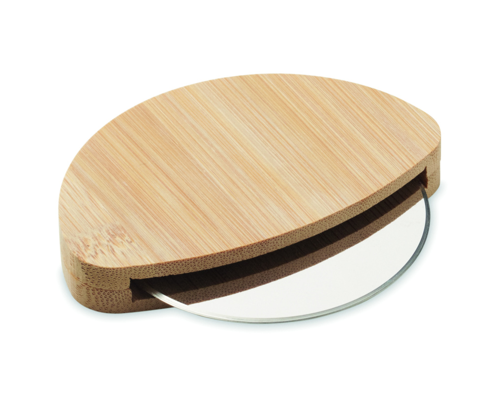 Лого трейд бизнес-подарки фото: Round bamboo pizza cutter