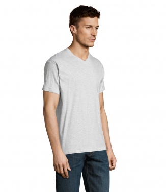 Logotrade profilprodukter bild: VICTORY HERR T-SHIRT 150g