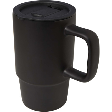 Logotrade profilreklam bild: Carter 450 ml keramisk mugg med plastlock
